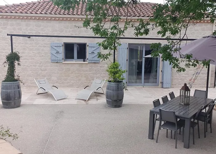 Domaine Anges Et Oiseaux 2 à 10 Personnes Villa *